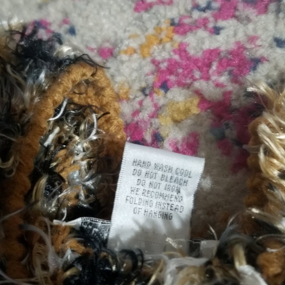 Sideffects Sweater - Picture 8 of 8